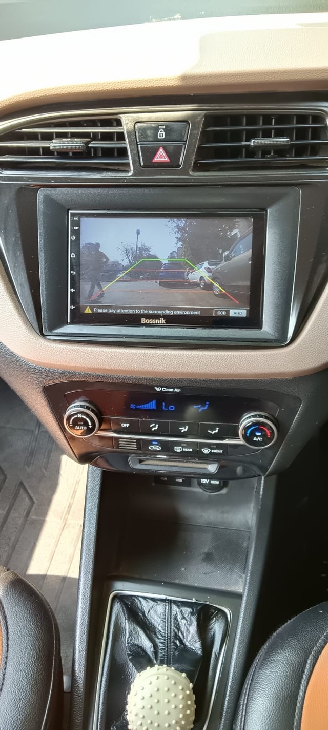 Second-hand 2015 Hyundai i20 Sportz 1.2 for sale in Mumbai-12