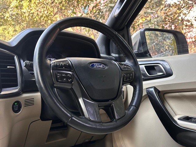 Second-hand 2019 Ford Endeavour 3.2 Titanium AT 4X4 for sale in New Delhi-6