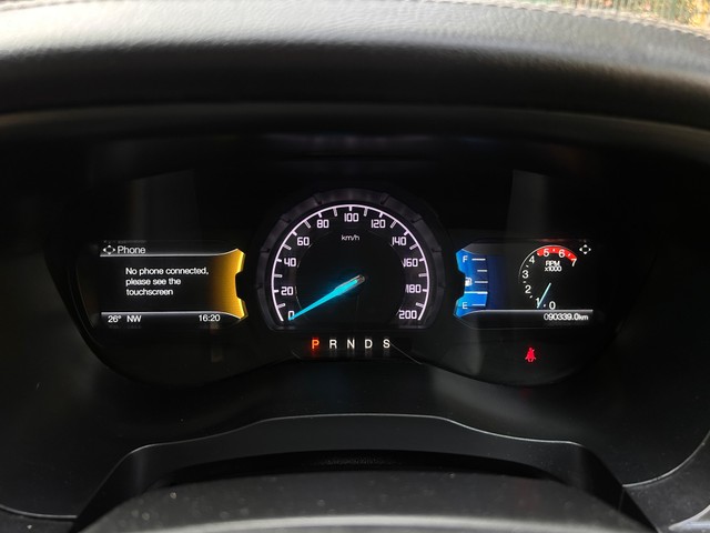 Second-hand 2021 Ford Endeavour Titanium Plus 4X2 AT for sale in New Delhi-21