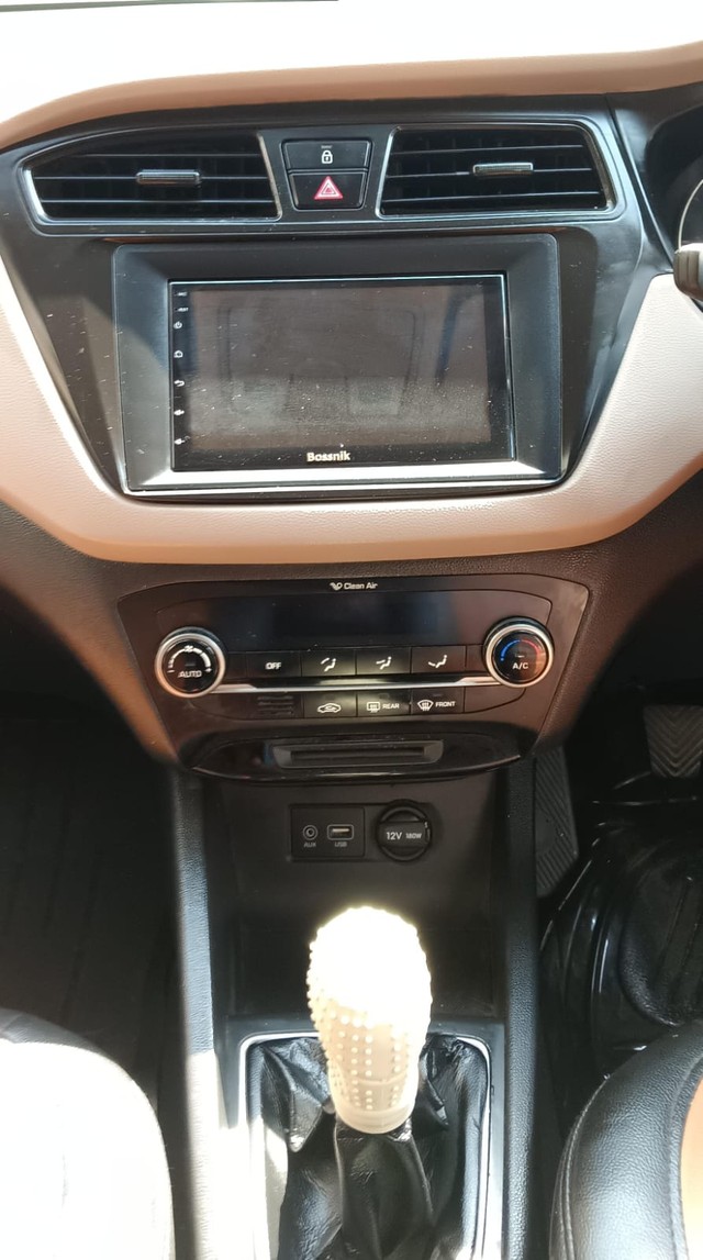 Second-hand 2015 Hyundai i20 Sportz 1.2 for sale in Mumbai-16