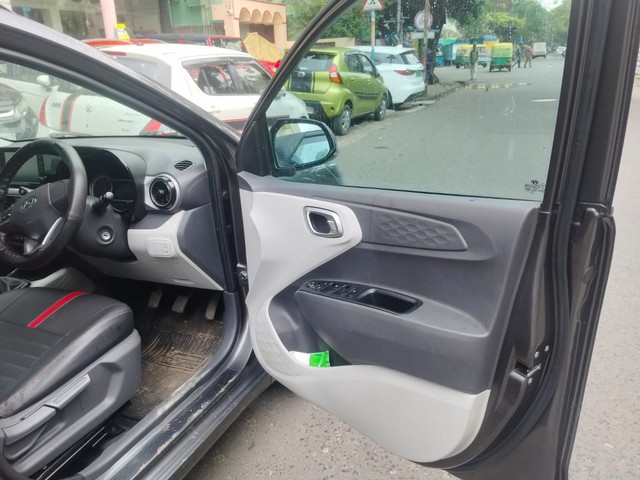 Second-hand 2022 Hyundai Grand i10 Nios Sportz for sale in Kolkata-11