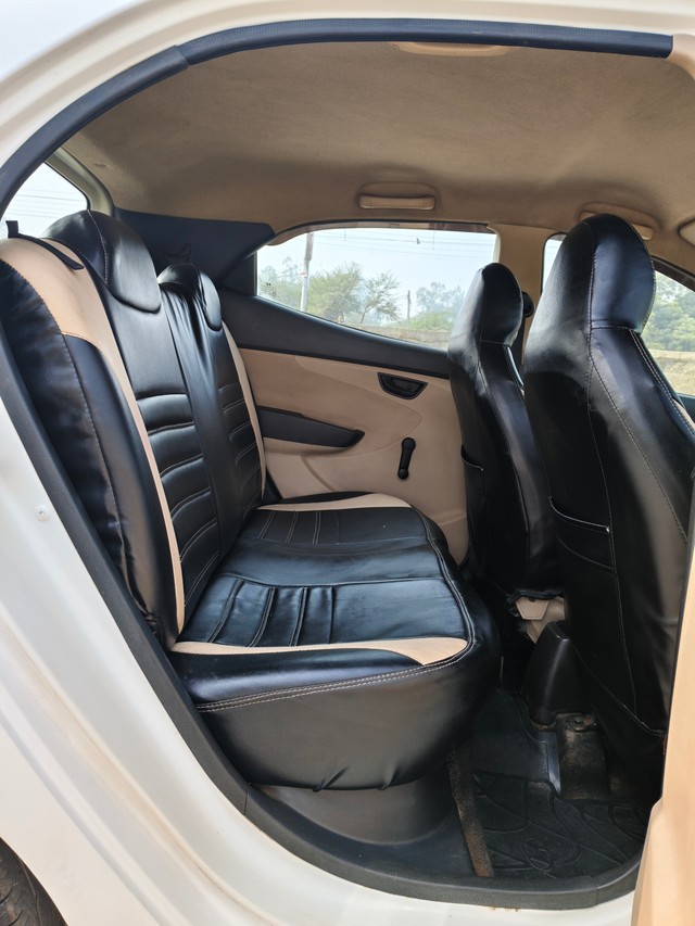 Second-hand 2017 Hyundai EON Era Plus for sale in Faridabad-7