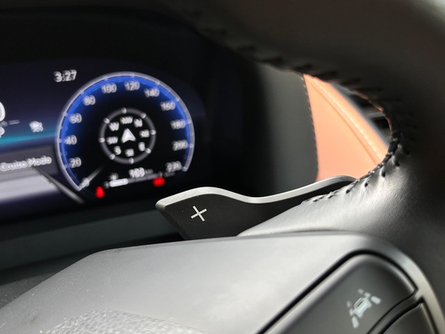 Second-hand 2024 Toyota Vellfire VIP Executive Lounge for sale in New Delhi-18