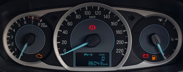 Ford Figo 1.2P Titanium MT Second-hand 2018 Ford Figo 1.2P Titanium MT for sale in Pune-7