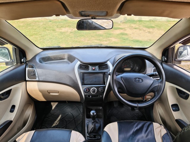 Second-hand 2017 Hyundai EON Era Plus for sale in Faridabad-11