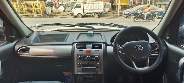 Second-hand 2018 Tata Safari Storme EX for sale in Patna-4