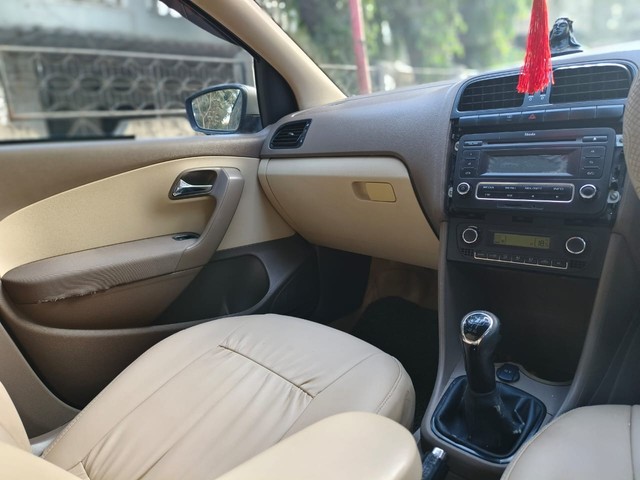 Second-hand 2012 Skoda Rapid 1.6 MPI Elegance for sale in Mumbai-17