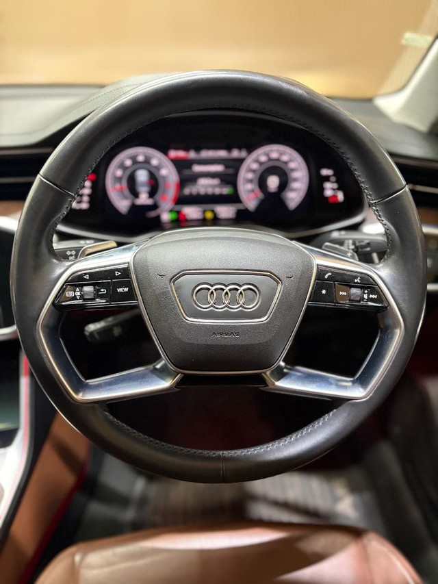 Second-hand 2020 Audi A6 45 TFSI Technology WO Matrix BSVI for sale in Lucknow-15