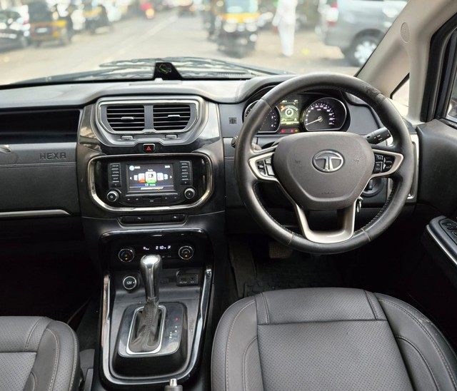 Second-hand 2017 Tata Hexa XTA for sale in Mumbai-8