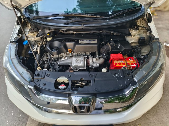 Second-hand 2016 Honda BR-V i-DTEC V MT for sale in Mumbai-4