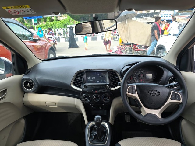 Second-hand 2018 Hyundai Santro Asta BSIV for sale in Lucknow-11