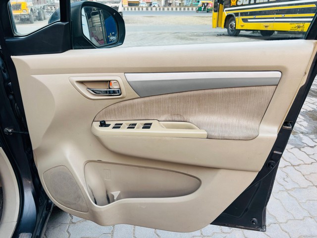 Second-hand 2014 Maruti Ertiga VXI for sale in Lucknow-11