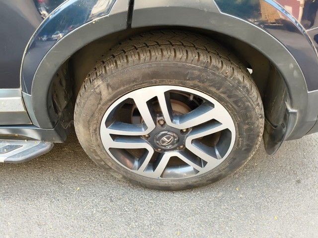 Second-hand 2018 Tata Hexa XTA for sale in Mumbai-7