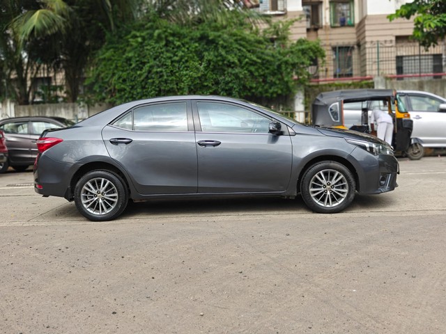 Toyota Corolla Altis 1.8 J Second-hand 2016 Toyota Corolla Altis 1.8 J for sale in Mumbai-1