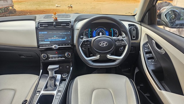 Second-hand 2023 Hyundai Creta SX IVT for sale in Thane-15