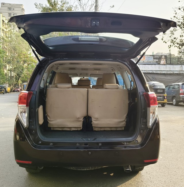 Second-hand 2016 Toyota Innova 2.5 G (Diesel) 7 Seater BS IV for sale in Mumbai-13