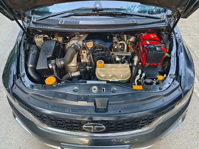 Second-hand 2017 Tata Hexa XM for sale in Mumbai-5