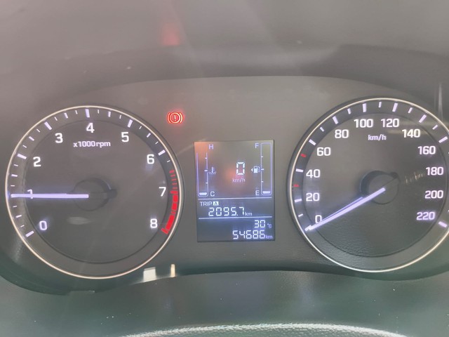 Second-hand 2016 Hyundai Creta 1.6 VTVT E Plus for sale in Mumbai-16