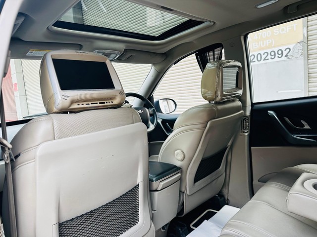 Mahindra XUV500 R W10 FWD Second-hand 2017 Mahindra XUV500 R W10 FWD for sale in Pune-11