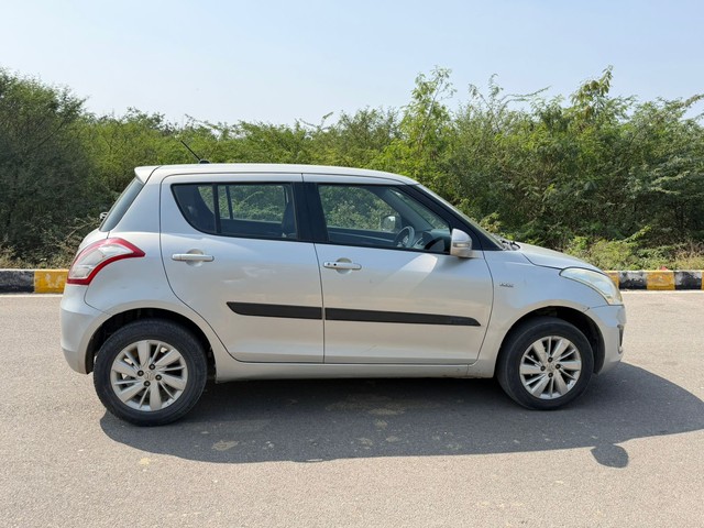Second-hand 2015 Maruti Swift ZDI BSIV for sale in Hyderabad-1