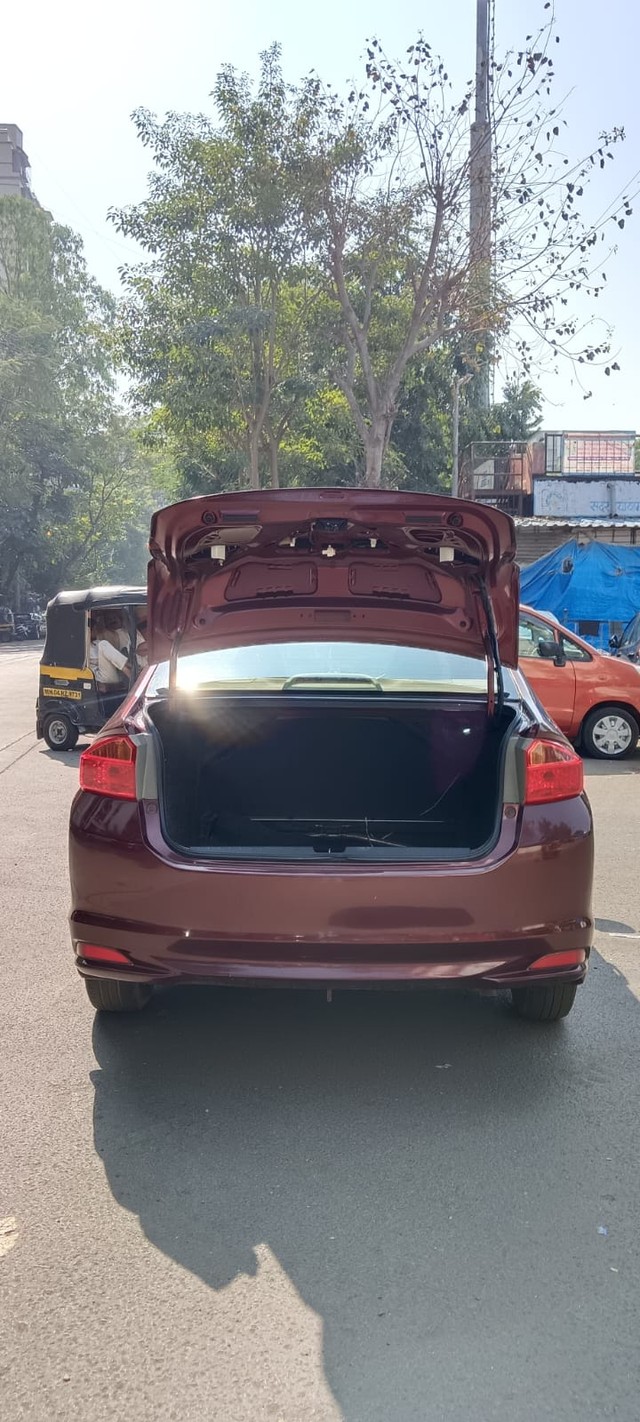 Second-hand 2016 Honda City i VTEC CVT VX for sale in Mumbai-19