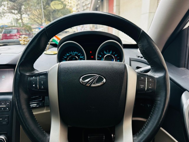 Mahindra XUV500 R W10 FWD Second-hand 2017 Mahindra XUV500 R W10 FWD for sale in Pune-5