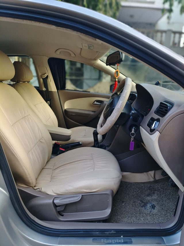 Second-hand 2012 Skoda Rapid 1.6 MPI Elegance for sale in Mumbai-13