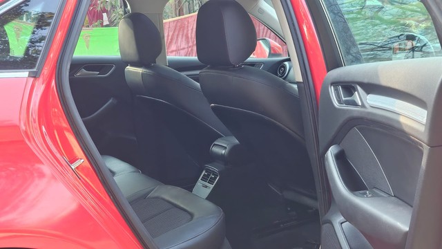 Second-hand 2015 Audi A3 35 TDI Attraction for sale in Thane-19