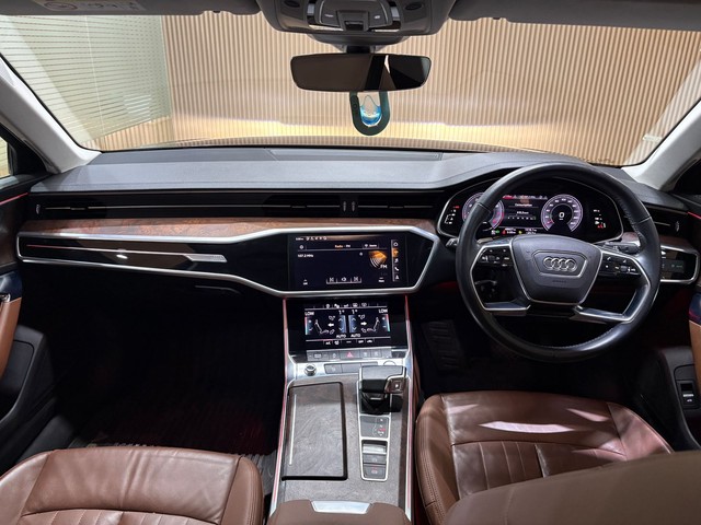 Second-hand 2020 Audi A6 45 TFSI Technology WO Matrix BSVI for sale in Lucknow-12