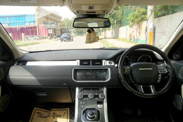 Second-hand 2018 Land Rover Range Rover Evoque 2.0 TD4 HSE for sale in New Delhi-17