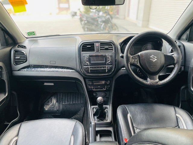 Second-hand 2019 Maruti Vitara Brezza ZDi for sale in Pune-9