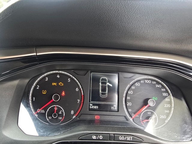 Second-hand 2022 Volkswagen Virtus Highline AT BSVI for sale in Lucknow-7