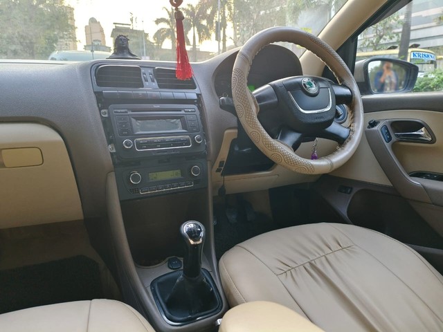 Second-hand 2012 Skoda Rapid 1.6 MPI Elegance for sale in Mumbai-15