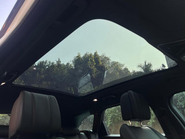 Second-hand 2023 Land Rover Range Rover Velar Dynamic HSE for sale in New Delhi-16