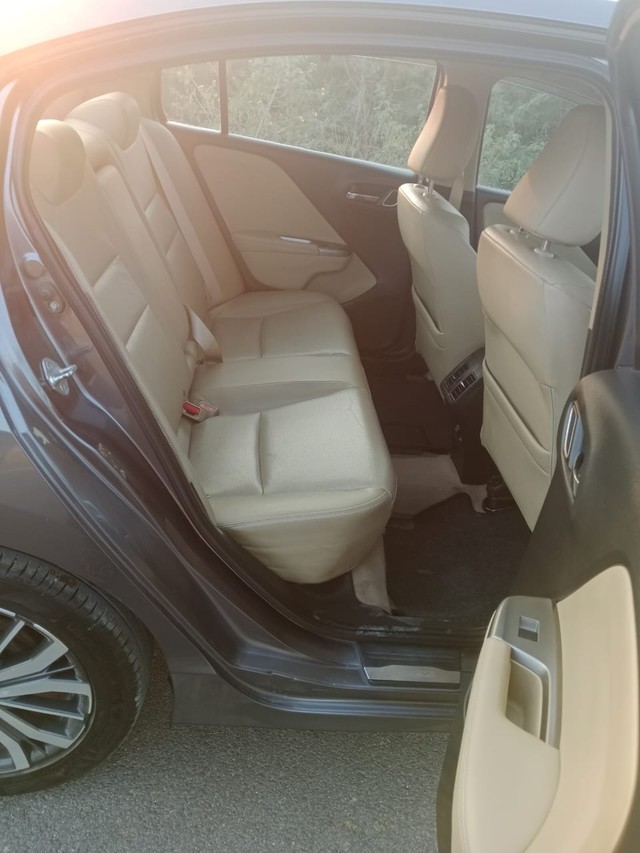 Second-hand 2017 Honda City i VTEC VX for sale in Hyderabad-1