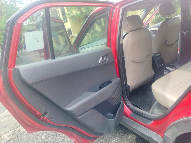 Second-hand 2015 Hyundai Creta 1.6 VTVT SX Plus for sale in Kolkata-12