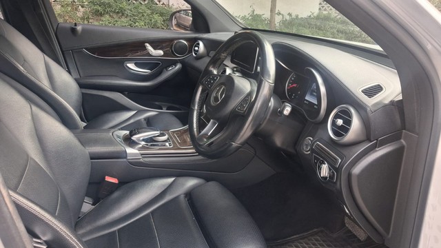 Mercedes-Benz GLC Prime 220d Second-hand 2016 Mercedes-Benz GLC Prime 220d for sale in Coimbatore-8