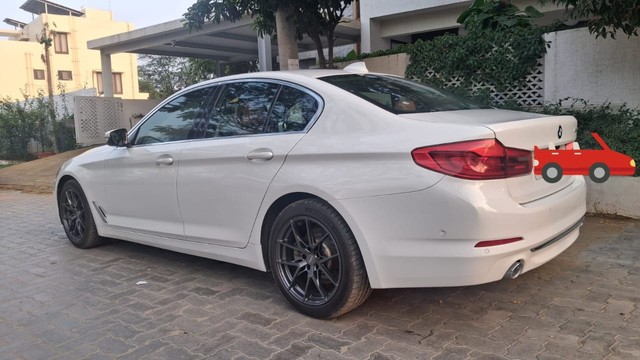 Second-hand 2020 BMW 5 Series 520d Luxury Line for sale in Coimbatore-3