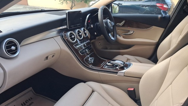 Second-hand 2015 Mercedes-Benz C-Class C 220 CDI Style for sale in Coimbatore-14