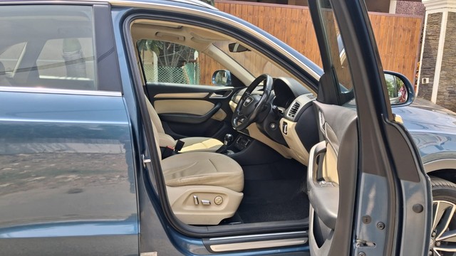 Second-hand 2017 Audi Q3 35 TDI Quattro Premium for sale in Coimbatore-5