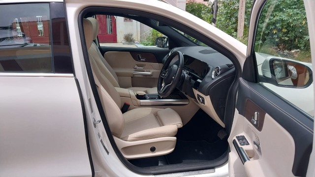 Second-hand 2022 Mercedes-Benz GLA 220d BSVI for sale in Coimbatore-5