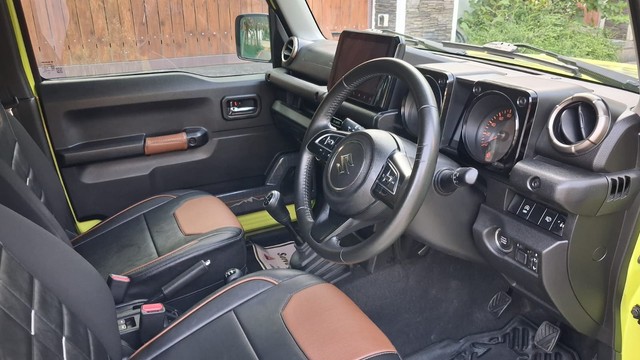 Second-hand 2023 Maruti Jimny Alpha for sale in Coimbatore-9