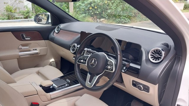 Second-hand 2022 Mercedes-Benz GLA 220d BSVI for sale in Coimbatore-6