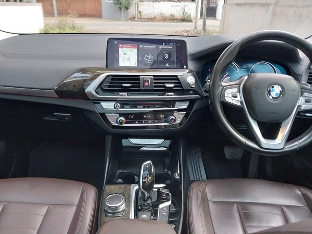 Second-hand 2018 BMW X3 xDrive 20d Luxury Line for sale in Coimbatore-6