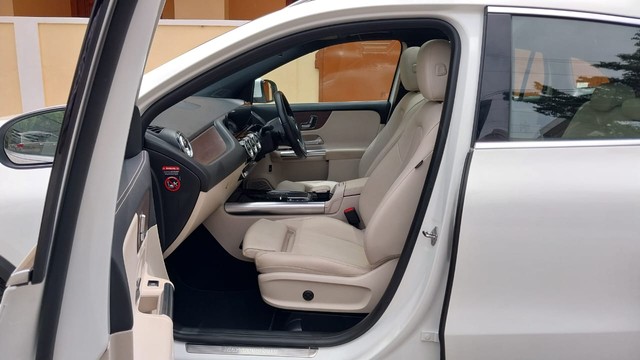 Second-hand 2022 Mercedes-Benz GLA 220d BSVI for sale in Coimbatore-11