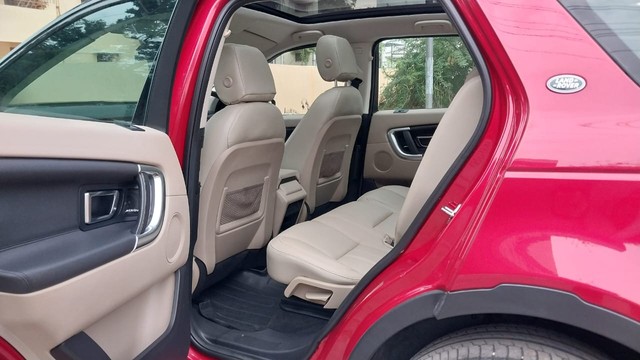 Land Rover Discovery HSE 2.0 SD4 Second-hand 2017 Land Rover Discovery HSE 2.0 SD4 for sale in Coimbatore-15