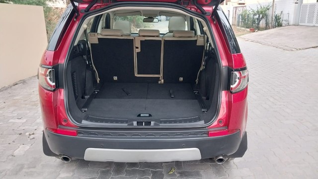 Land Rover Discovery HSE 2.0 SD4 Second-hand 2017 Land Rover Discovery HSE 2.0 SD4 for sale in Coimbatore-11