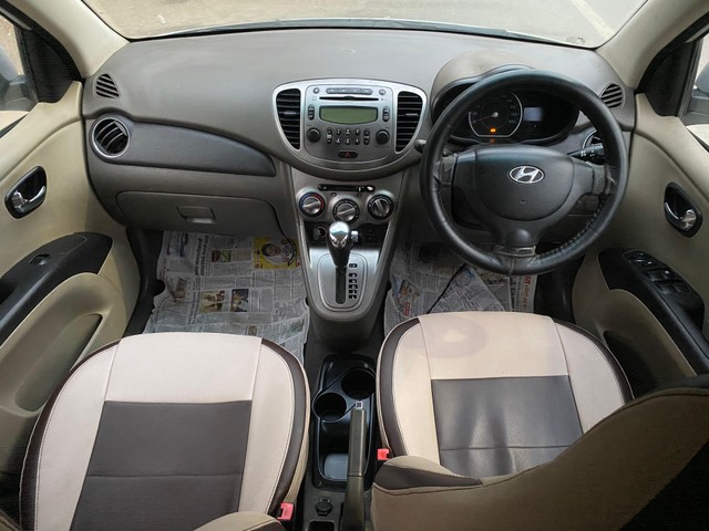 Second-hand 2012 Hyundai i10 Sportz AT for sale in Thane-16