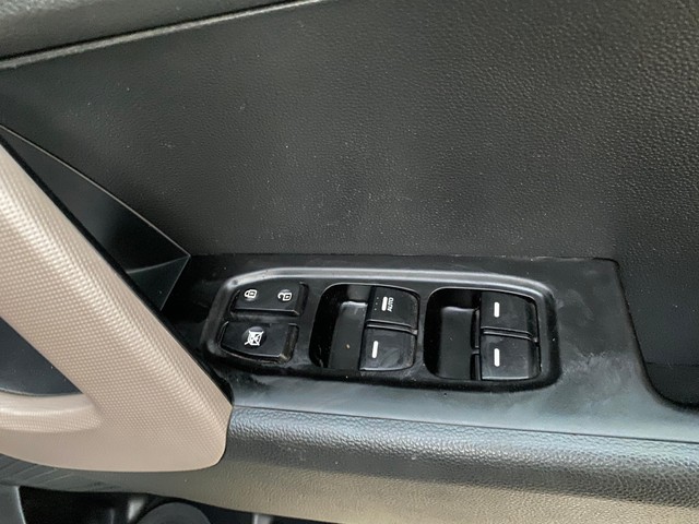 Second-hand 2015 Hyundai Creta 1.6 VTVT SX Plus for sale in Thane-16