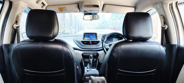 Tata Altroz XZ Second-hand 2023 Tata Altroz XZ for sale in New Delhi-9